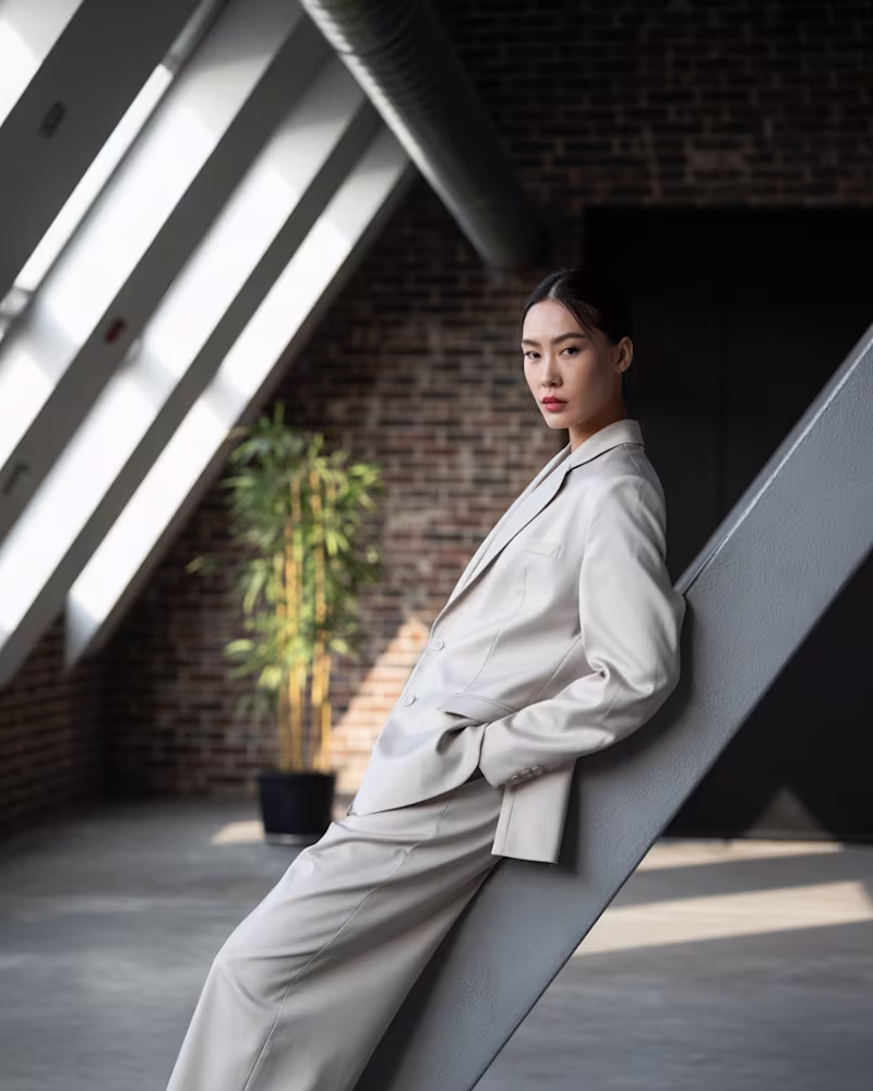 Cover image for  Industrial Chic Fusion