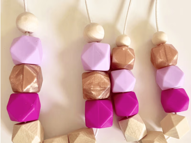 Cover image for Handmade Jewelry for Your Wardrobe with The Color Forest - Detr…