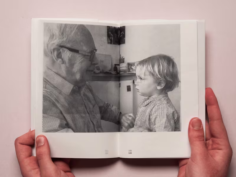 Cover image for CAPTIVATING BOOK DESIGN