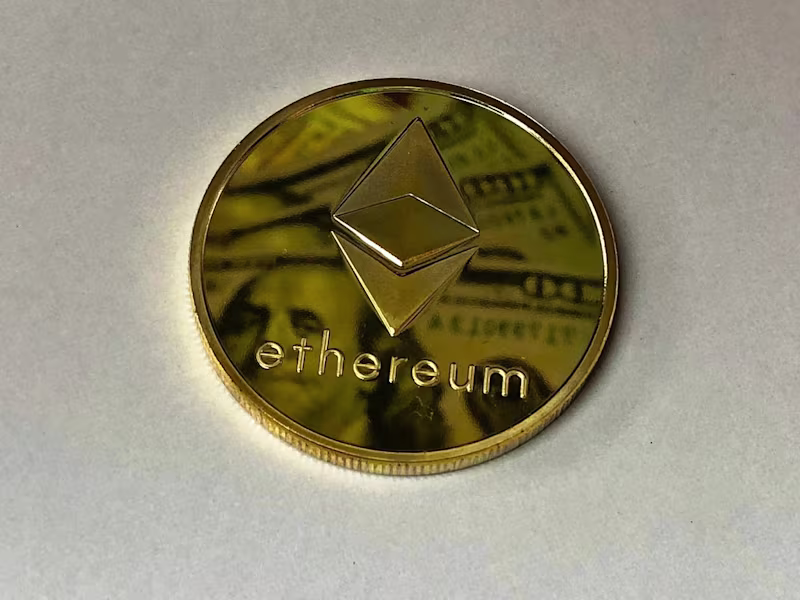 Cover image for What is DeFi? A Beginner’s Guide to Decentralized Finance