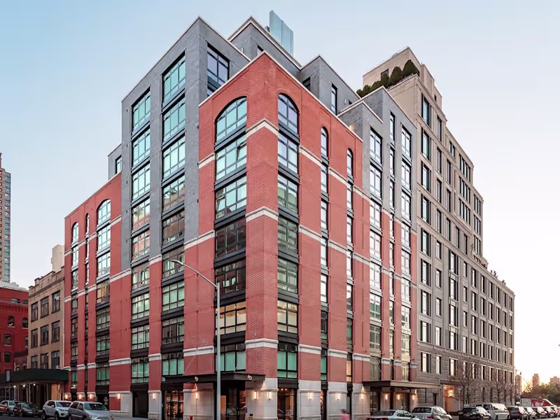 Cover image for Ponte Residence