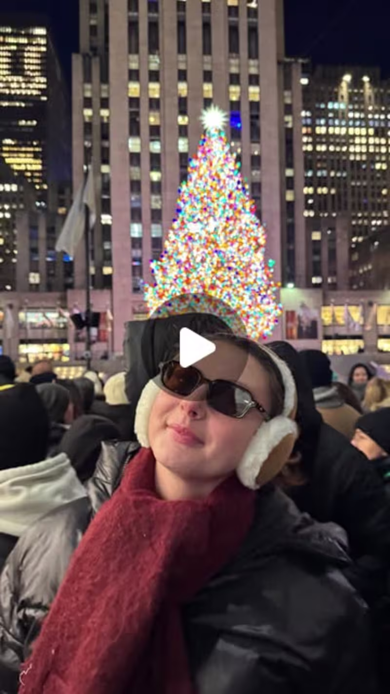 Cover image for Jillian Ryan on Instagram: Christmas in NYC