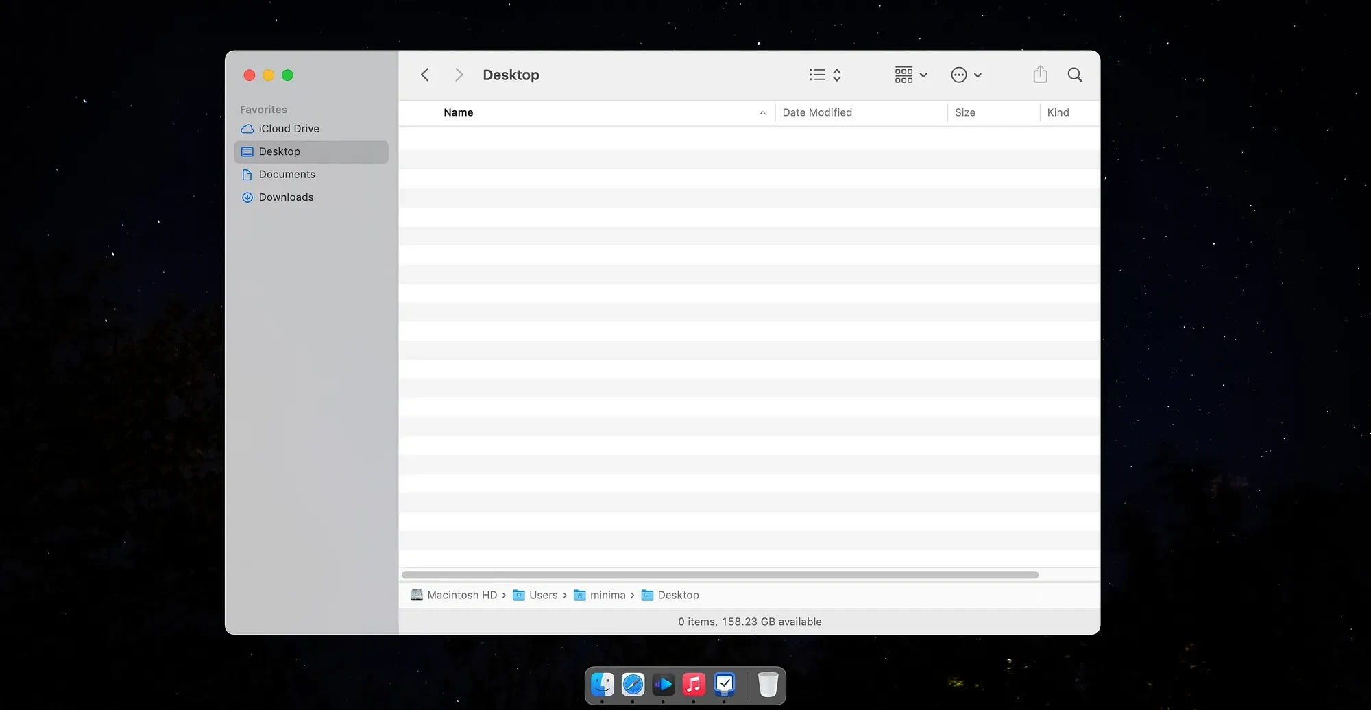 Image of the Finder and Dock on the MacOS