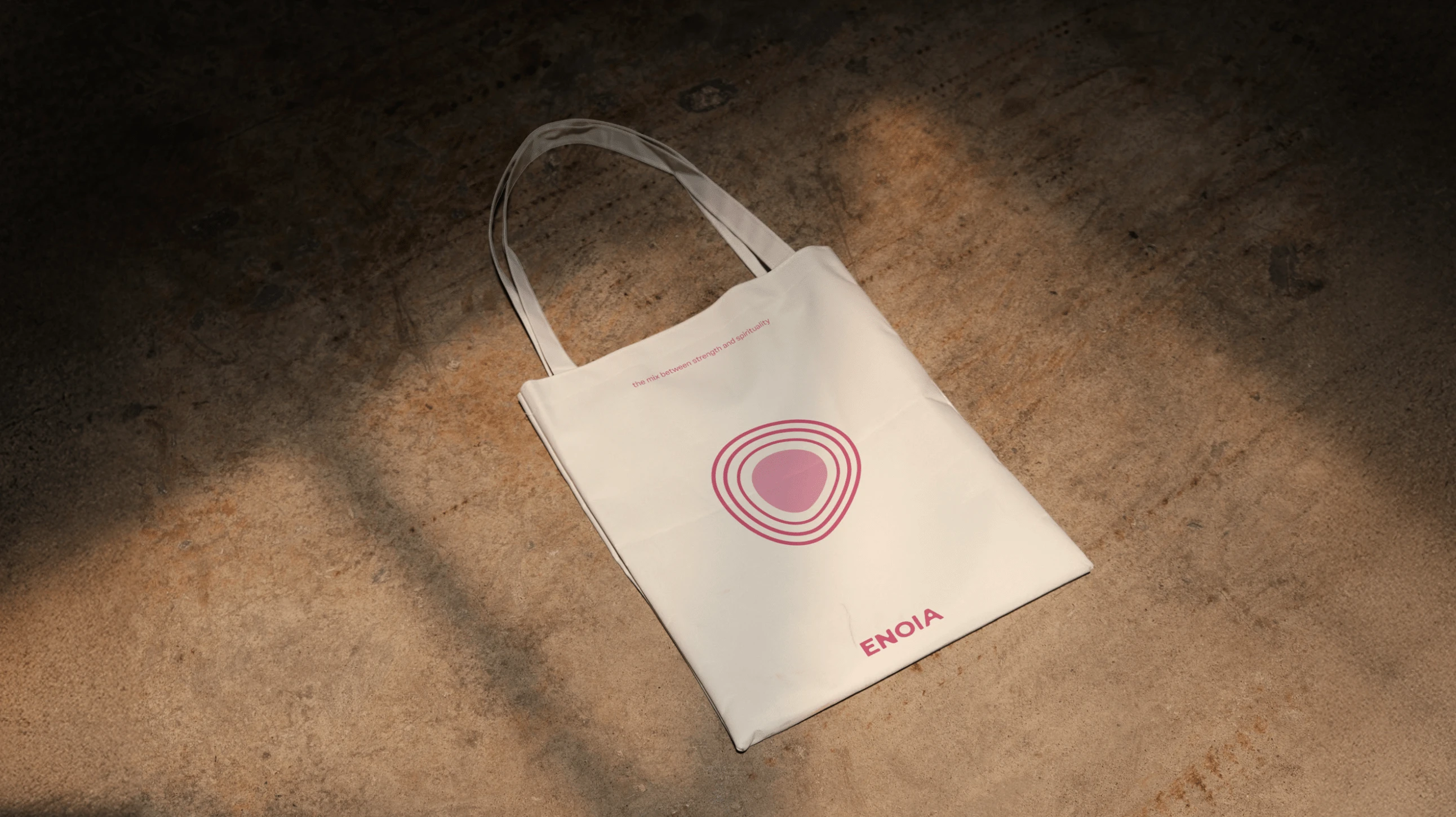 tote bag mockup.