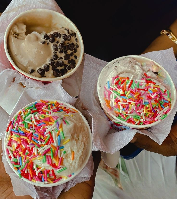 Ice Cream Date💌