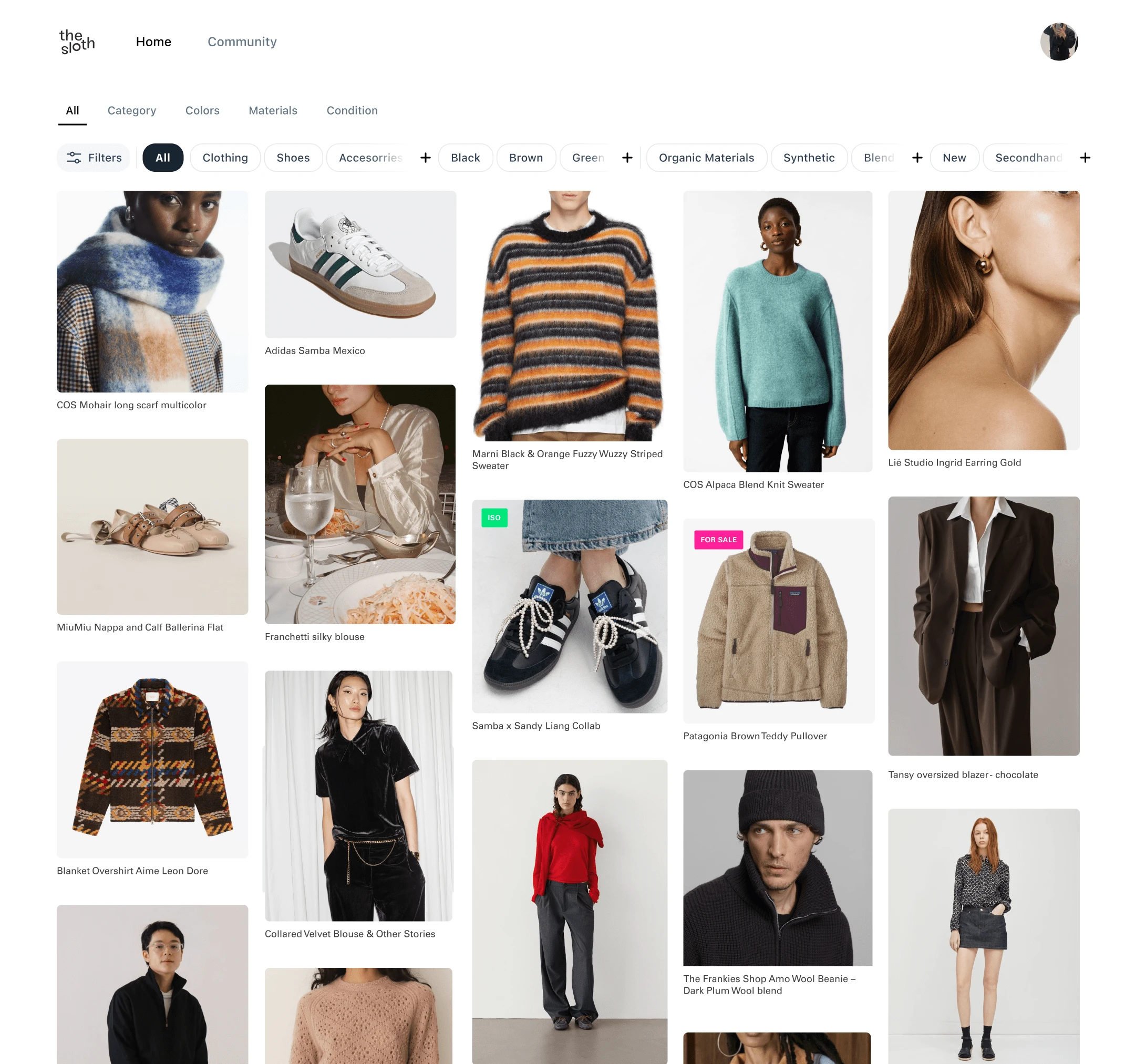 Feed page design for fashion forward community