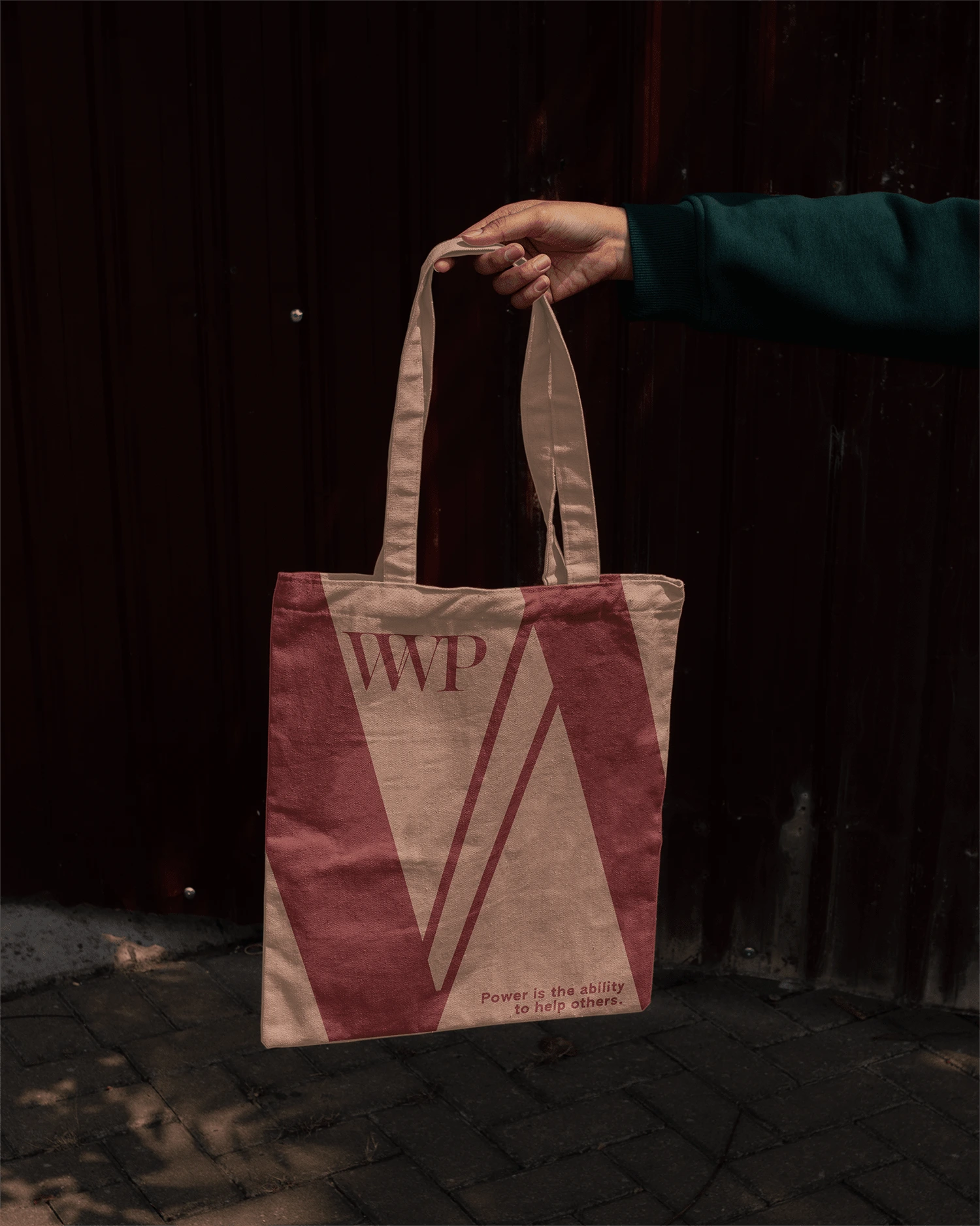 Tote Design