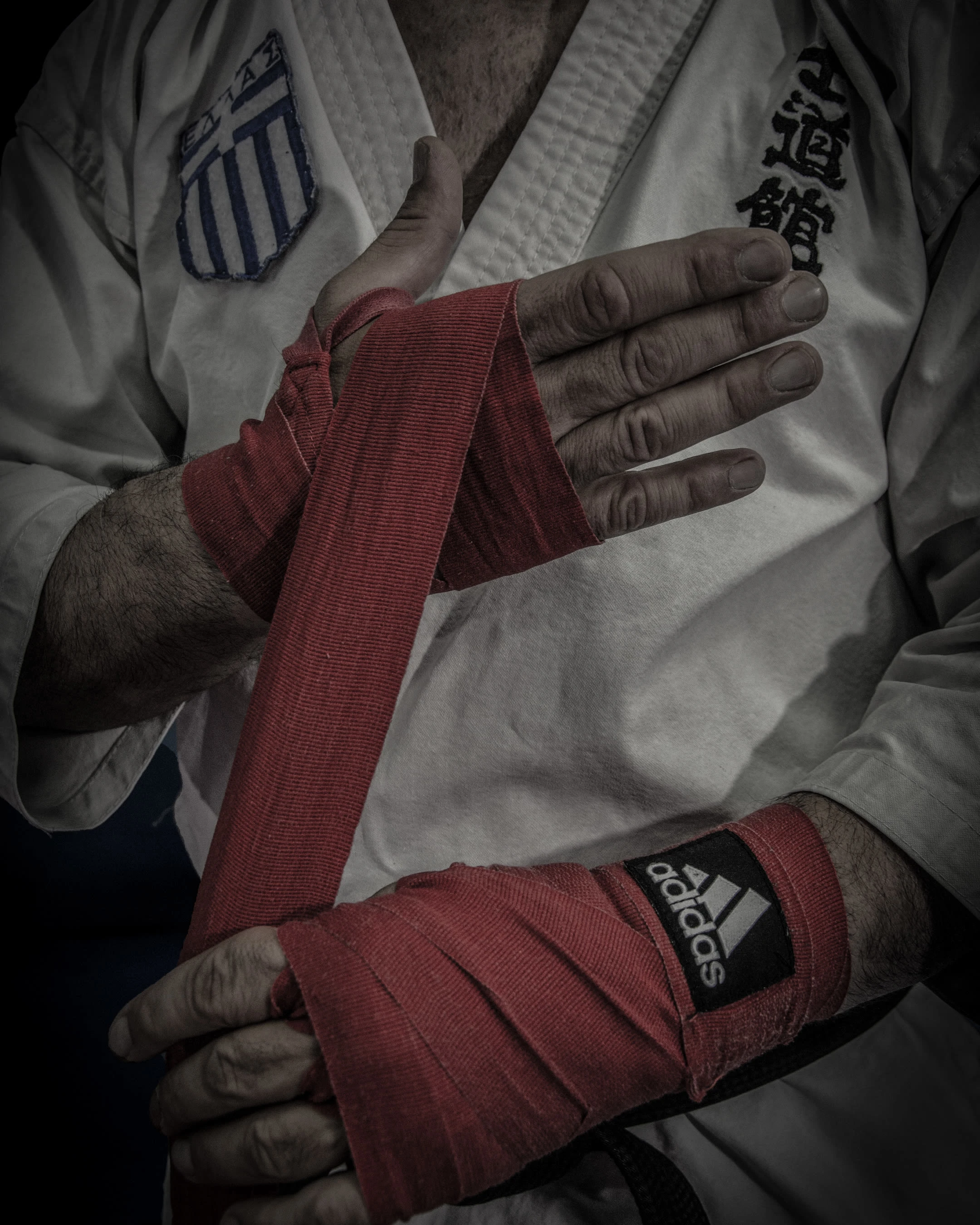 Discover the raw power and beauty of jiu jitsu with Athlotechnis - where every movement is a testament to the human body's strength and resilience.