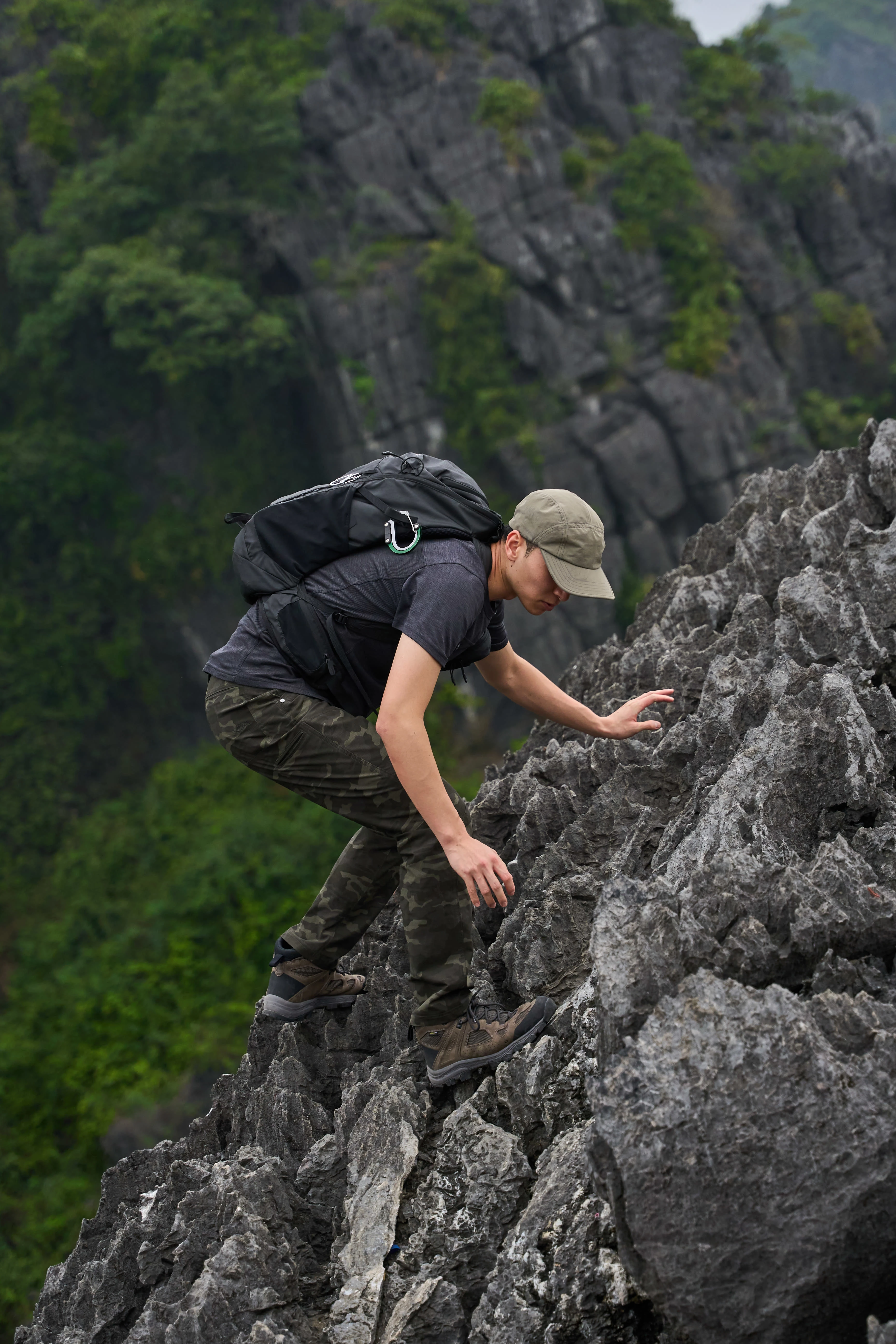 Silencr Pant & Engineered Tee - Ninh Binh, Vietnam