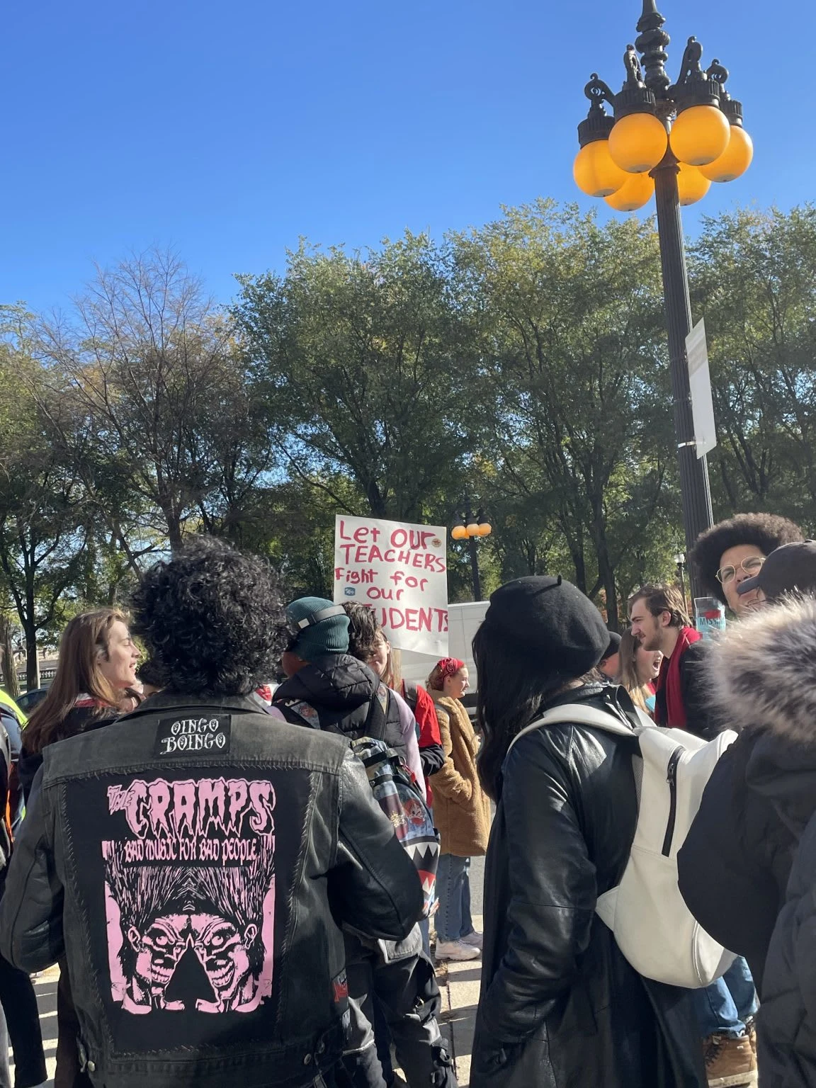 CFAC members and students march from campus to Dr. Kim’s mansion on Friday, Nov. 10, 2023. Photo by Maya Liquigan.