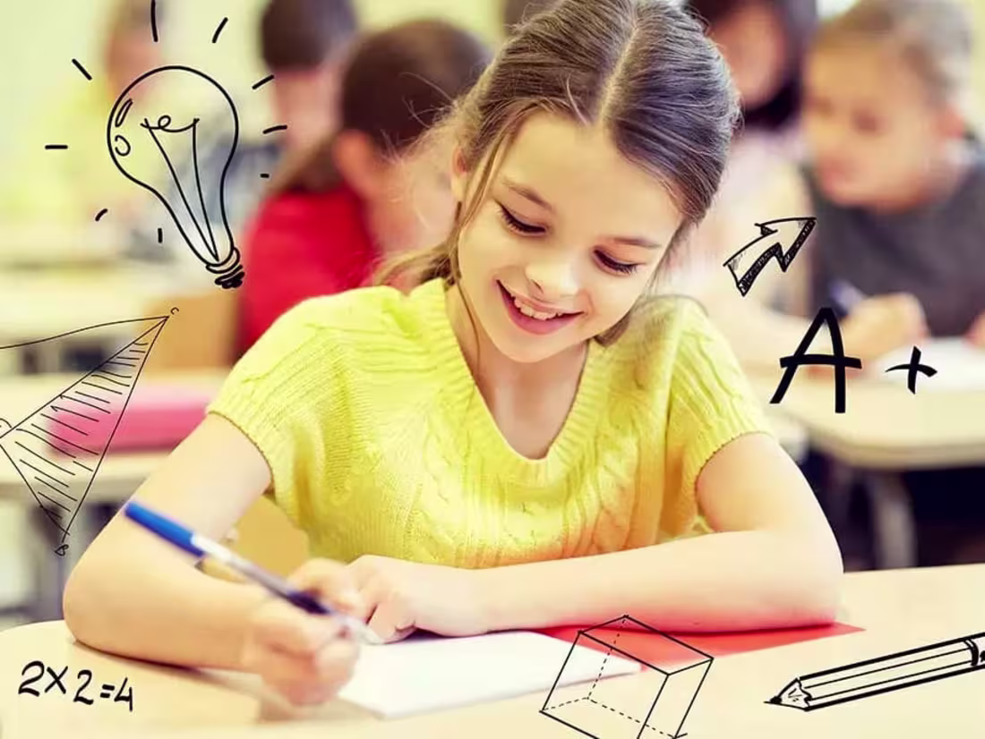 Cover image for Virtual Brilliance: Empowering Minds through Online Education.