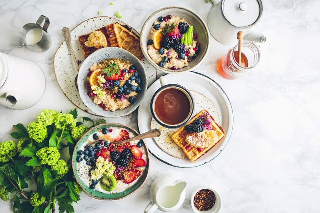 Cover image for  The Fun Guide to Eating Healthy and Staying Fit