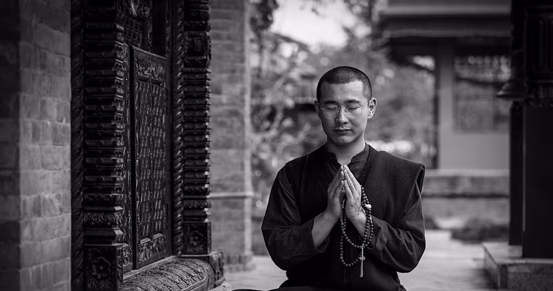 Cover image for MINDFULNESS AND MEDITATION