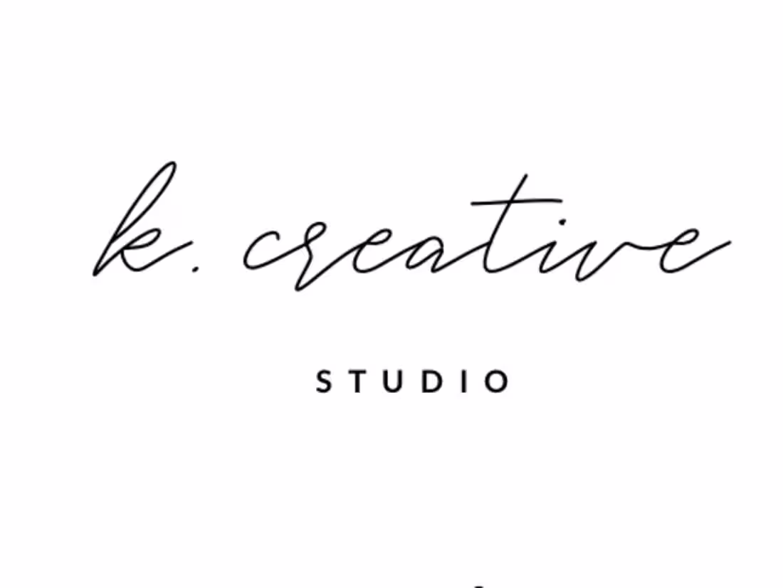 Cover image for Modern and Sophisticated Graphic + Digital Designer