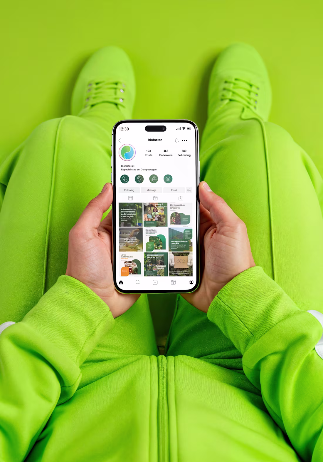 Cover image for Social Media