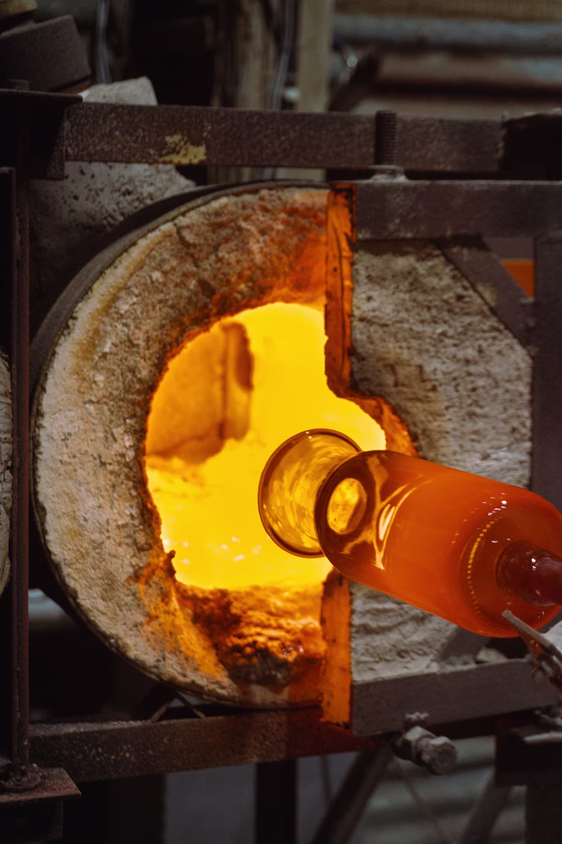Cover image for Horizon Glasswork Glassblowing Studio Bali - Beer Bottle Rec...