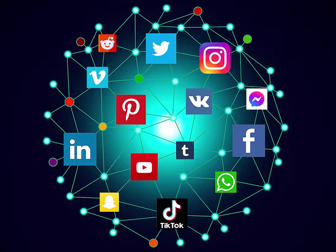 Cover image for Social Media Strategy