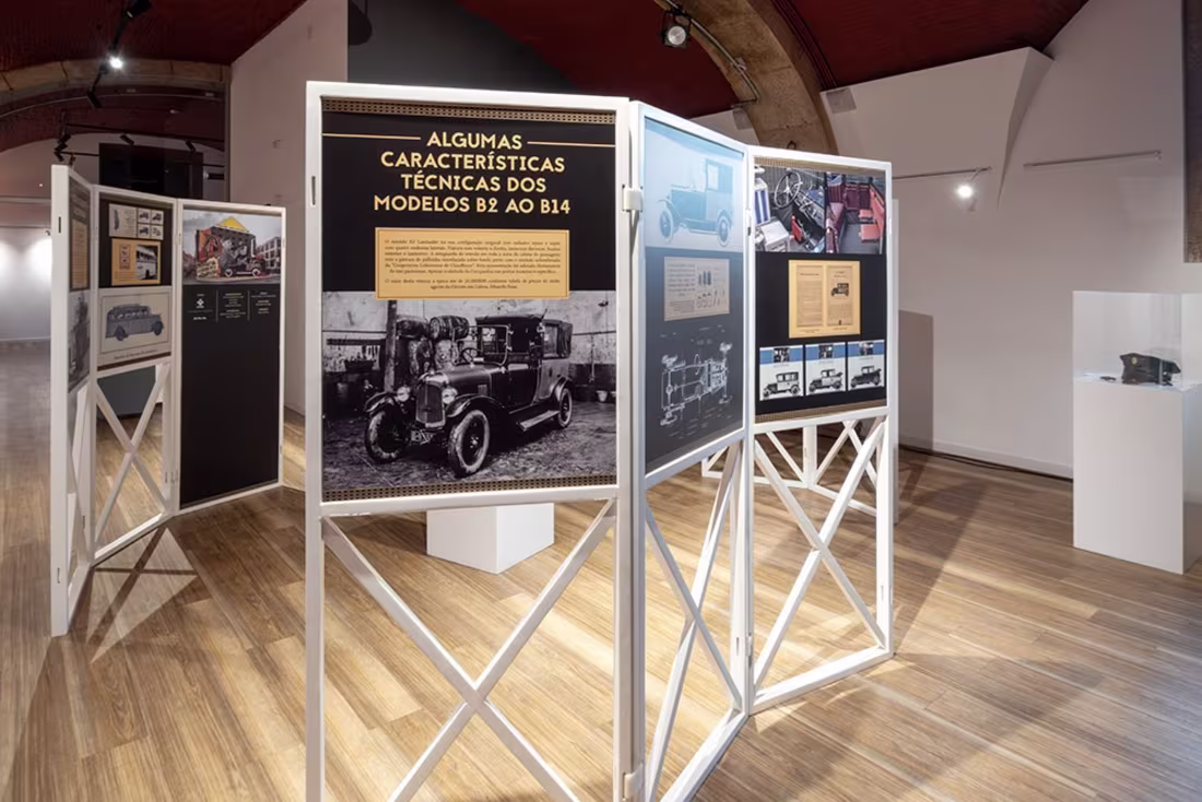 Cover image for ONE HUNDRED YEARS OF CITROËN