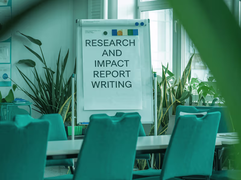 Cover image for Research and Impact Report Writing