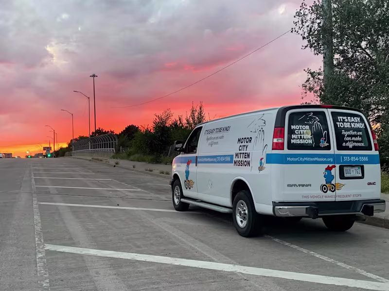 Cover image for Non Profit | Motor City Mitten Mission | St. Clair Shores