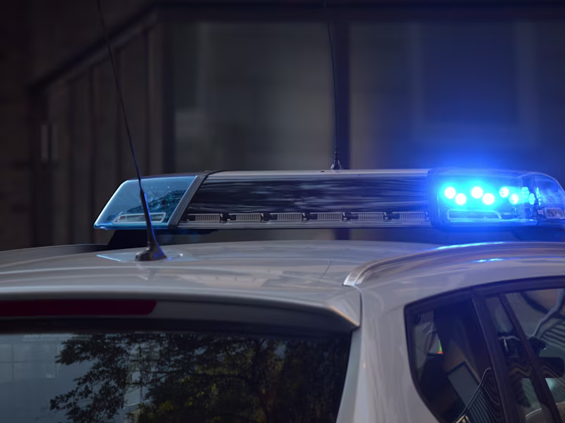 Cover image for Chase leads to teens death