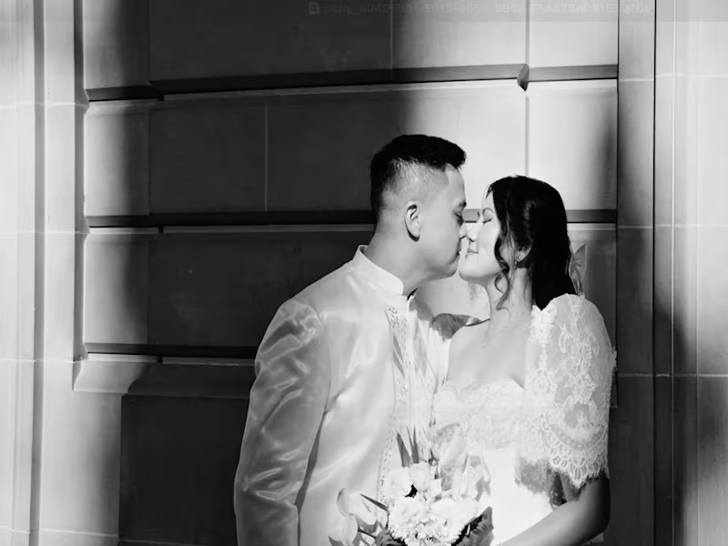 Cover image for We documented an intimate ceremony