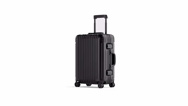 Cover image for Premium Suitcase | Product CGI & Animation