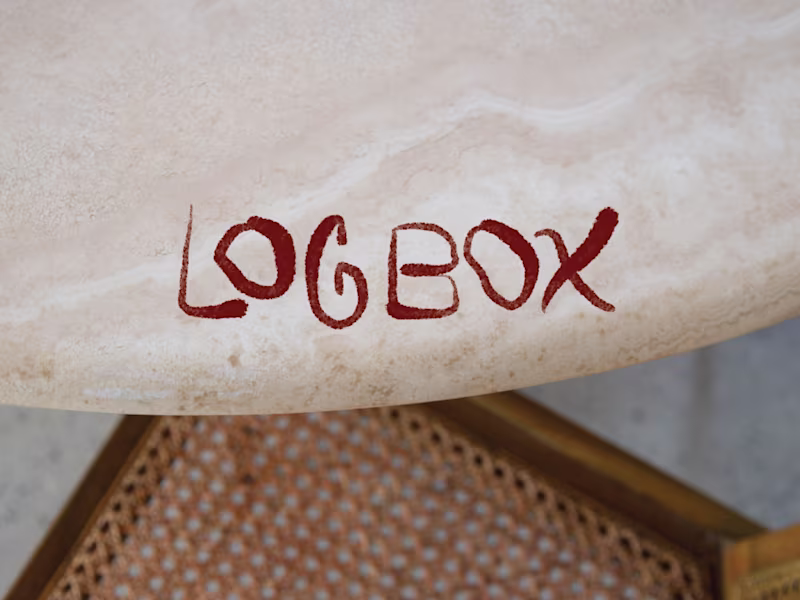 Cover image for Logbox Redhill