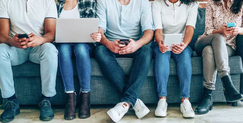 Cover image for Article: How to Reach Freshmen Through Social Media