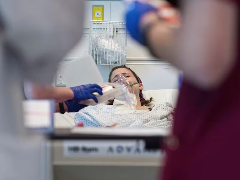 Cover image for School of Public Health grad helps develop new
device for COVID