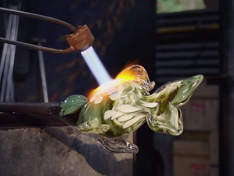 Cover image for Glassblowing in Action