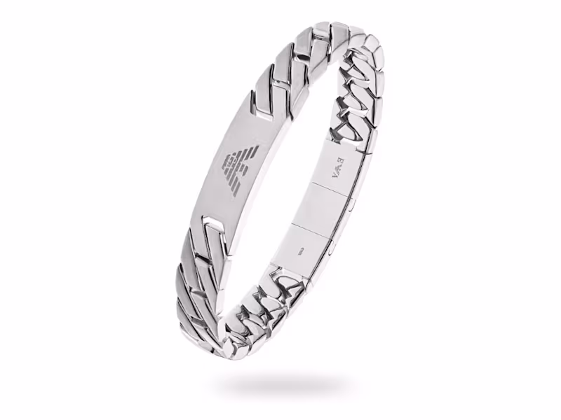Cover image for "This Valentine’s Gift That Speaks of Timeless Love & Elegance"