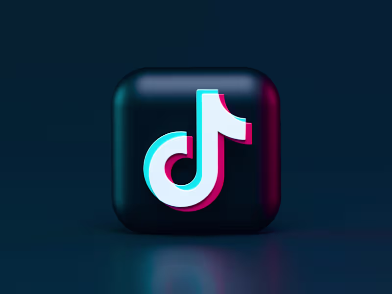 Cover image for Social Media Advertising Optimization
