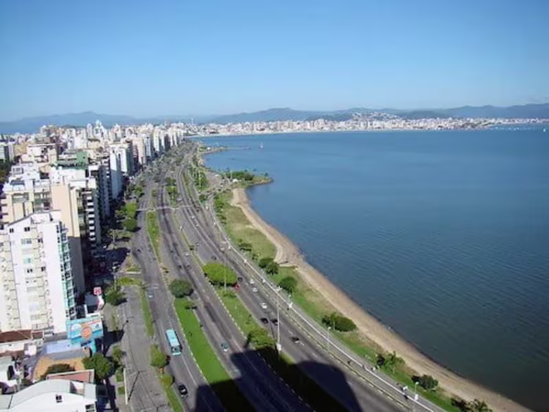 Cover image for WHERE TO STAY IN FLORIANOPOLIS, BRAZIL