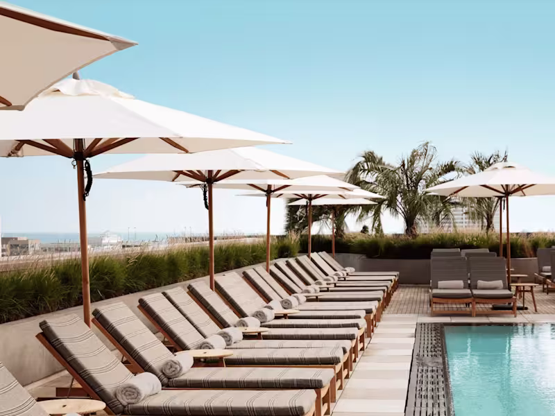 Cover image for Travel wholesalers: Complete guide for hotels | SiteMinder