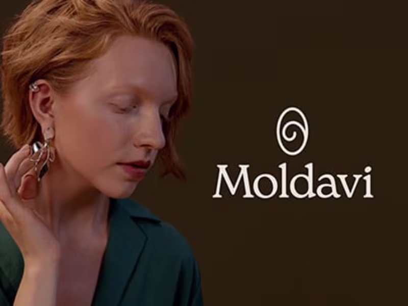 Cover image for Moldavi — Traditional Jewelry