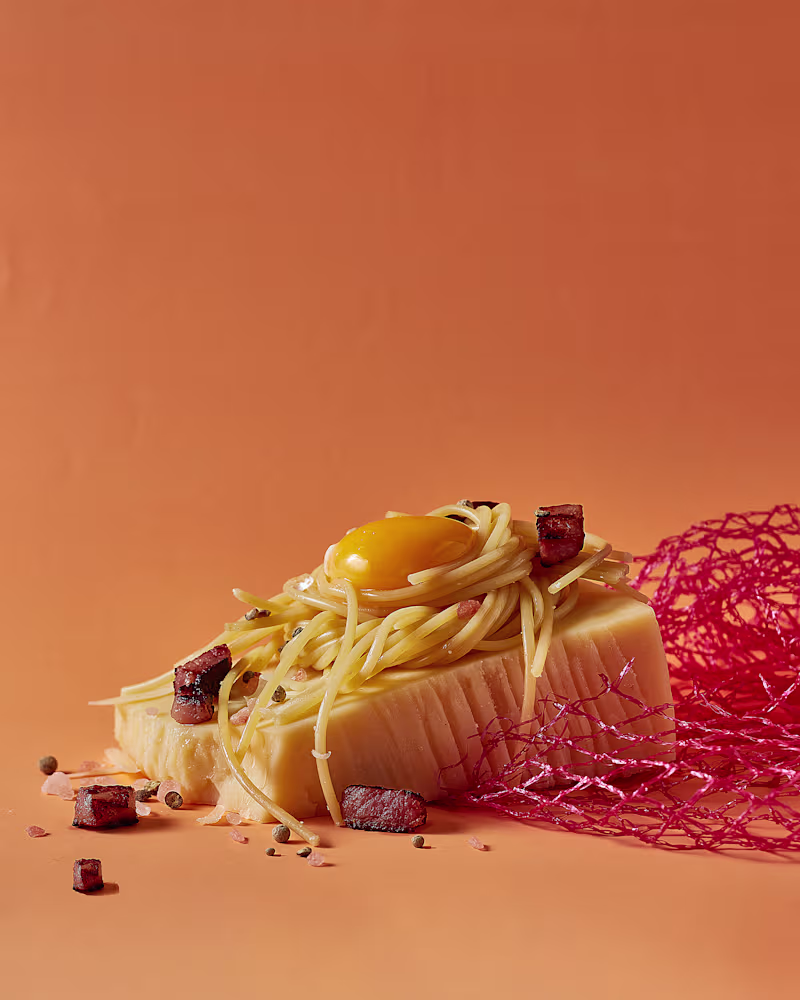 Cover image for Egg Noodles Food Styling