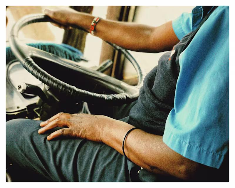 Cover image for Storytelling Through the Lens: Urban Life in Kenya