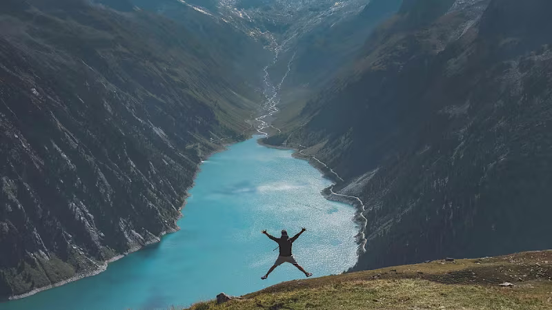 Cover image for Even the Smallest Experiences in Life Are Never Wasted