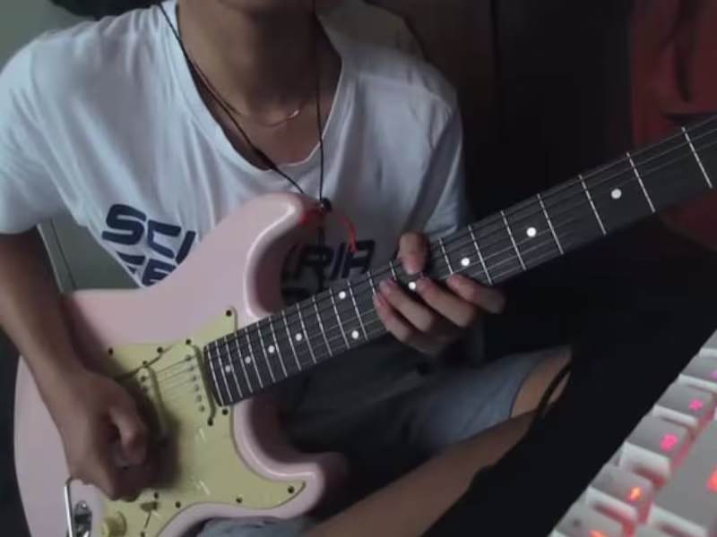 Cover image for Guitar riff for your Song