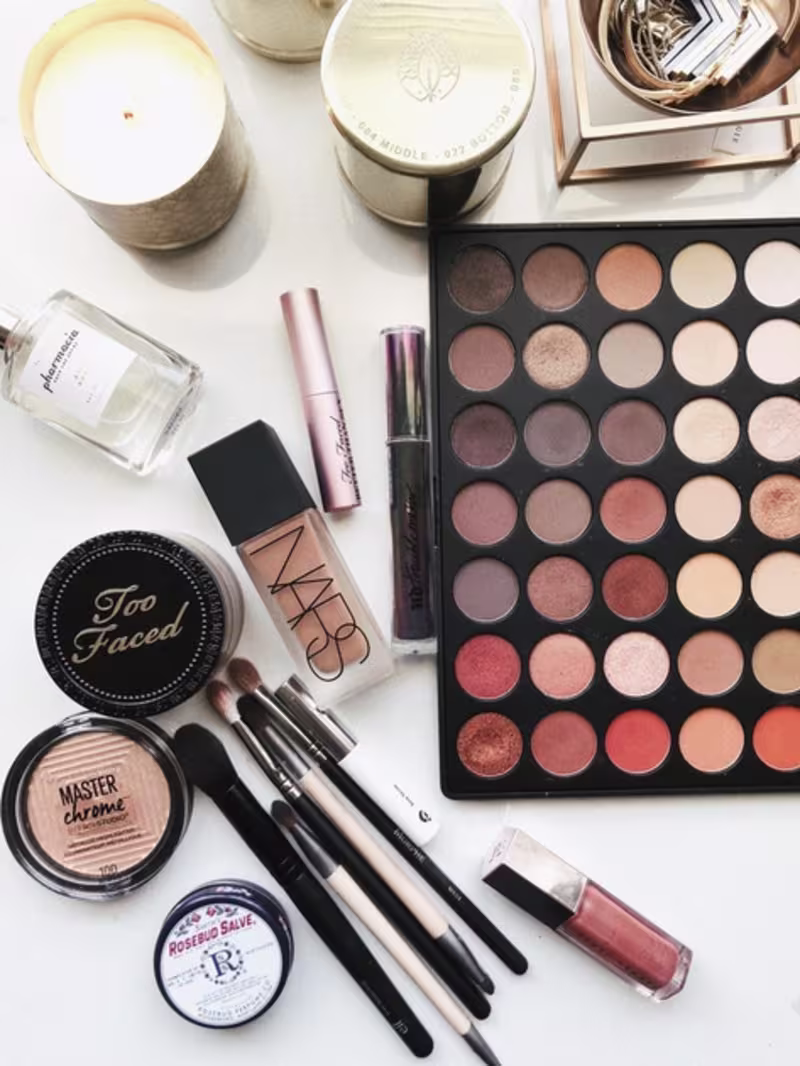Cover image for New Year, New Me: The Obsession With Glow Ups Online and in Med…