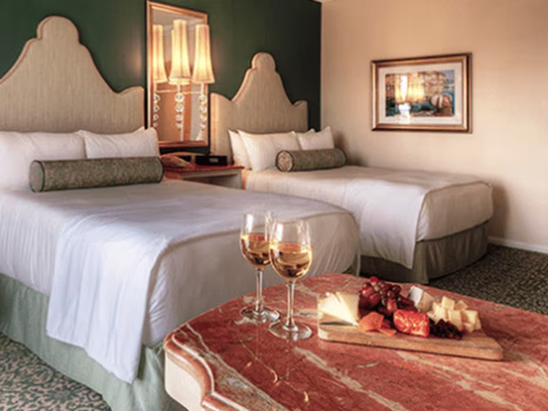 Cover image for Lowes Portofino Bay Hotel at Universal Studios Orlando