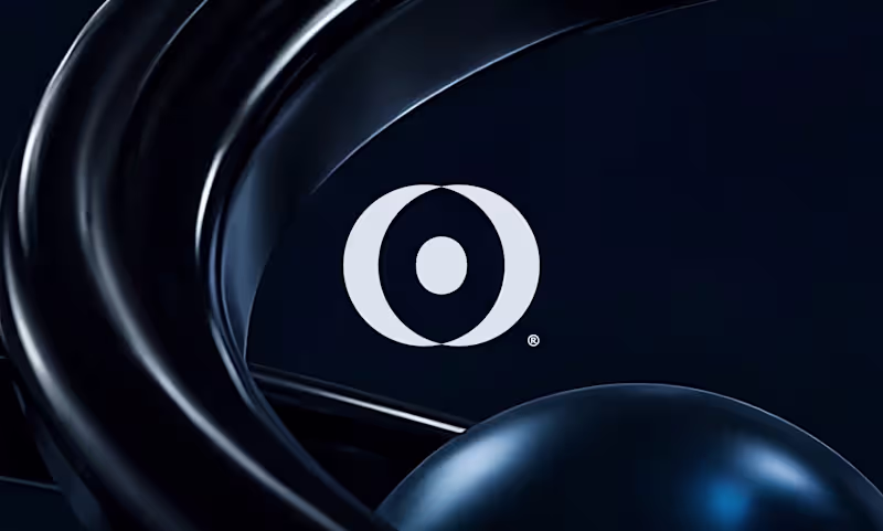 Cover image for Strategic Brand Identity