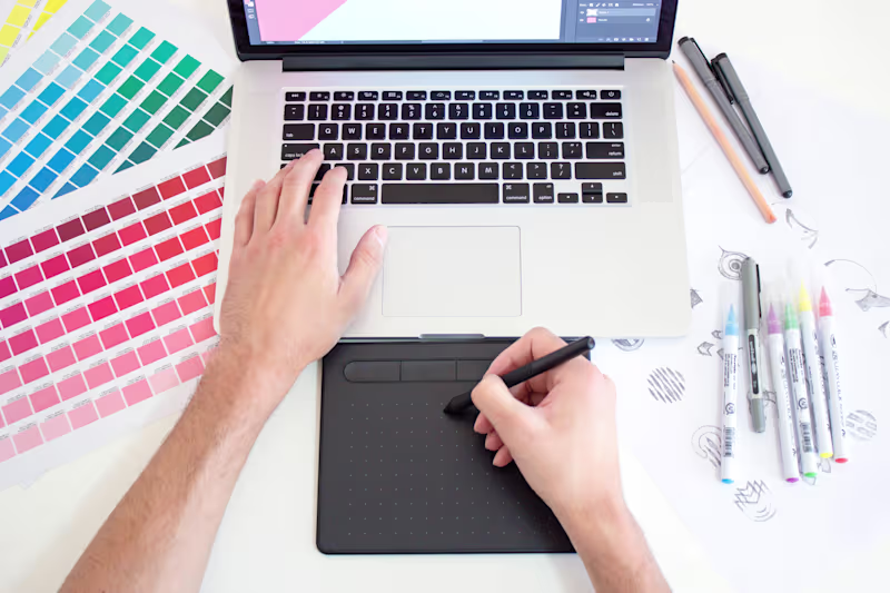 Cover image for Graphic Designer