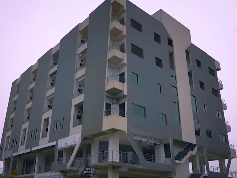 Cover image for Real Estate Property Showcase Video