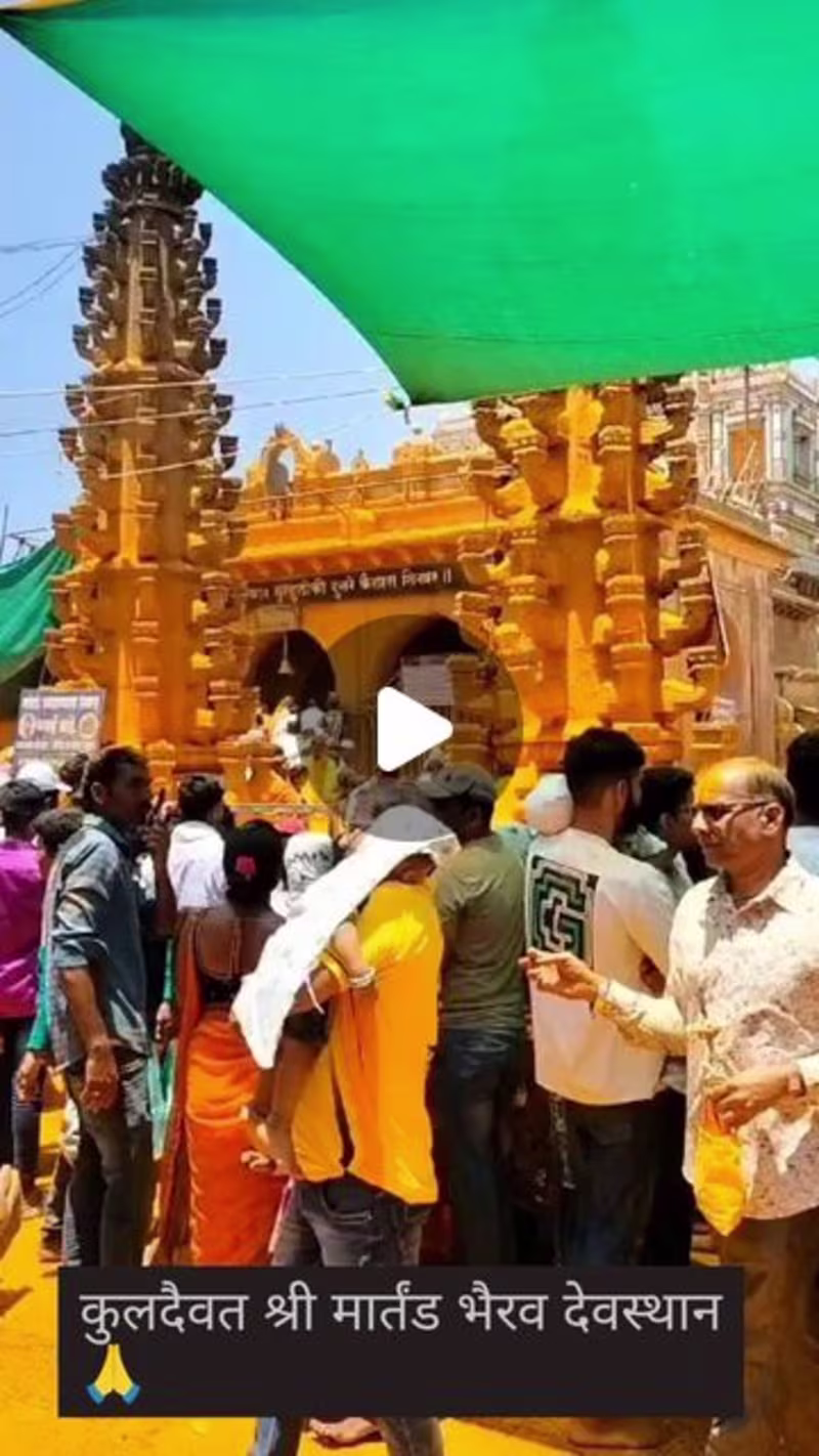 Cover image for Toshak Falak on Instagram: ”कुलदैवत श्री खंडोबा म्हाळसा 🙏🙏🙏
…
