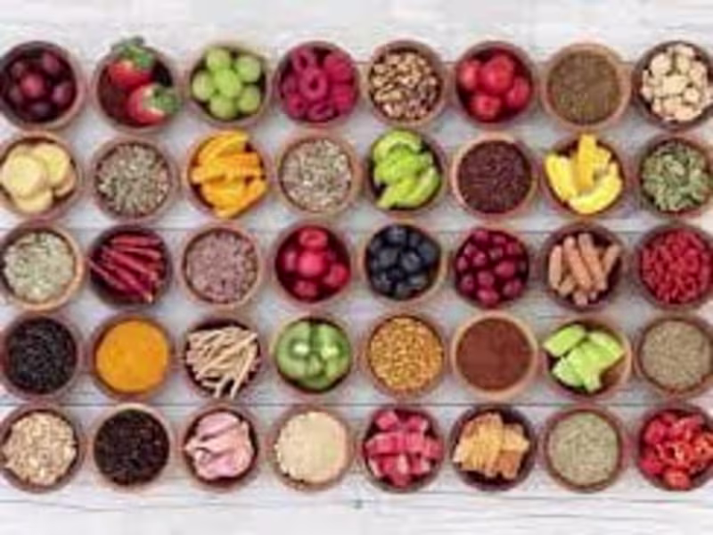 Cover image for 4 Surprising Benefits of Superfoods