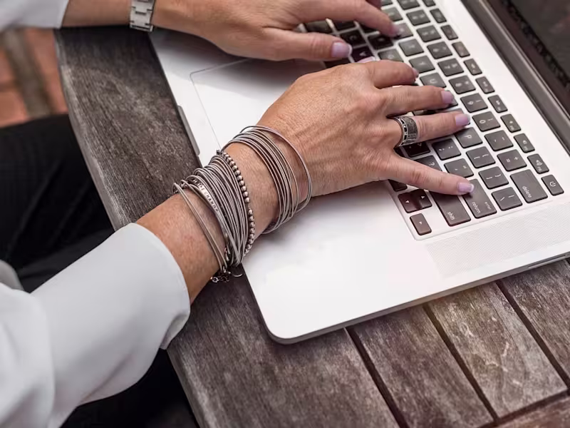 Cover image for CopyWriting 101: Ultimate Guide to Writing Copy That Sells