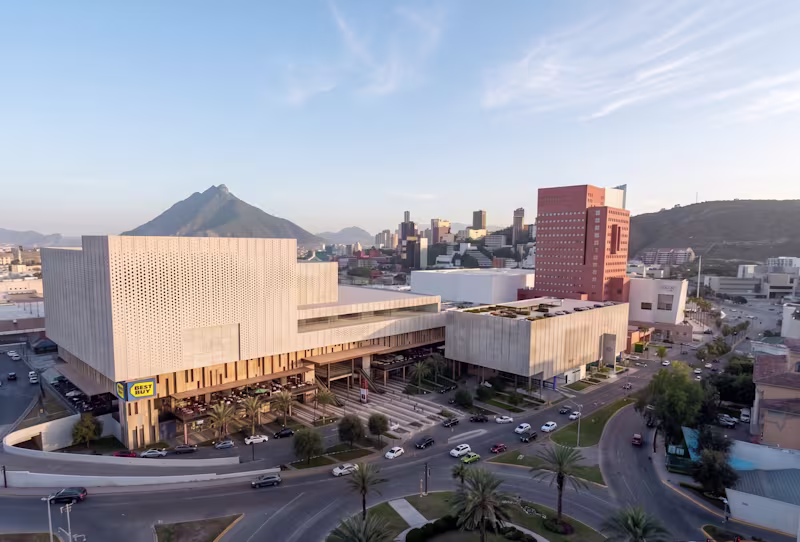 Cover image for Day-to-Dusk ArchViz for a Monterrey
