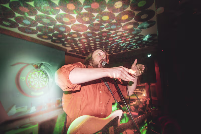 Cover image for Suckle — Live Photography